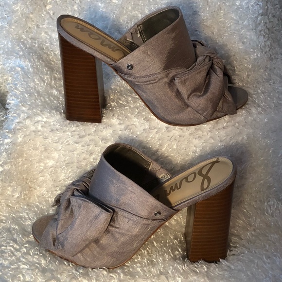 Sam Edelman Shoes - Sam Edelman Yumi Bow Textured Mules in Grey